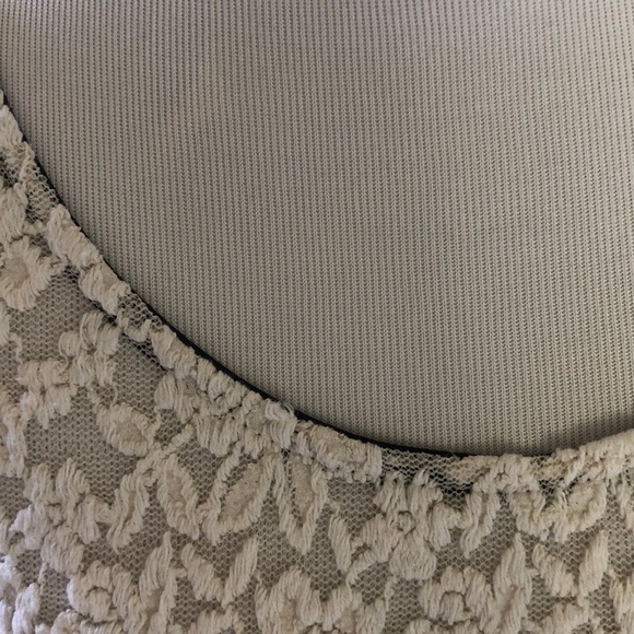Urban Outfitters Pins & Needles Lace top - Picture 4 of 6